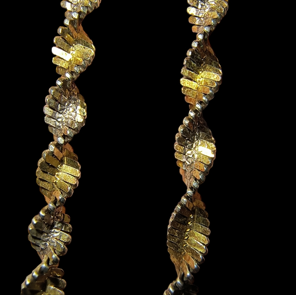 Danecraft Sterling Silver & Gold Plated Twisted Herringbone Necklace Chain - Picture 6 of 10